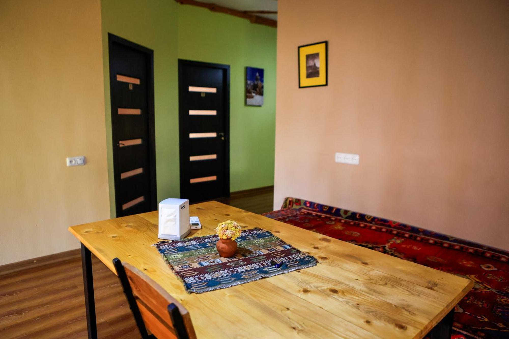 Areni Wine Art Bed & Breakfast Bagian luar foto